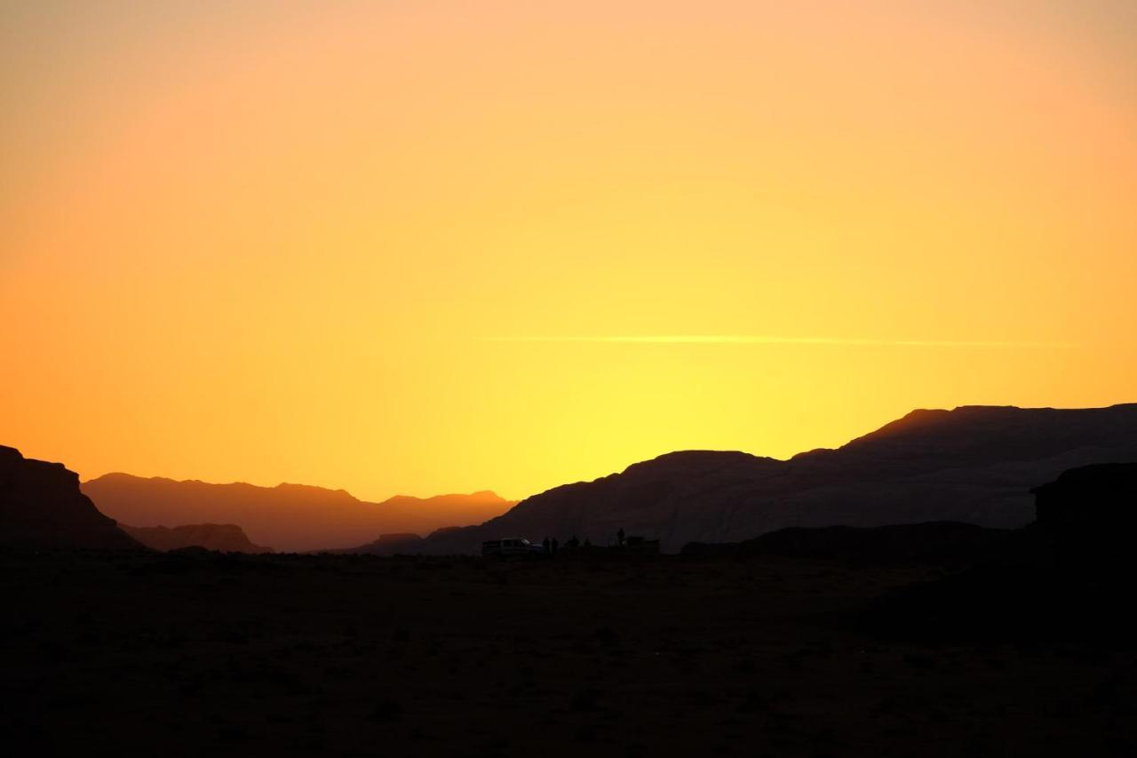 Nature Star Camp Hotel Wadi Rum Esterno foto